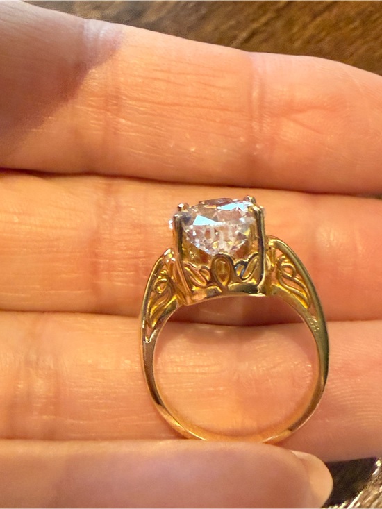 Jewelry - 14K Gold Pear Cut Solitaire Ring with Clear Stone